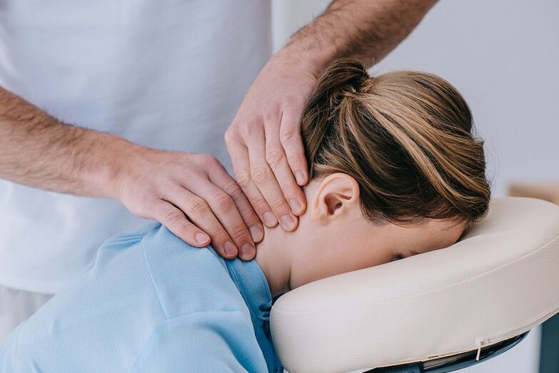 Para eliminar el síndrome neurológico se utiliza el masaje manual. 