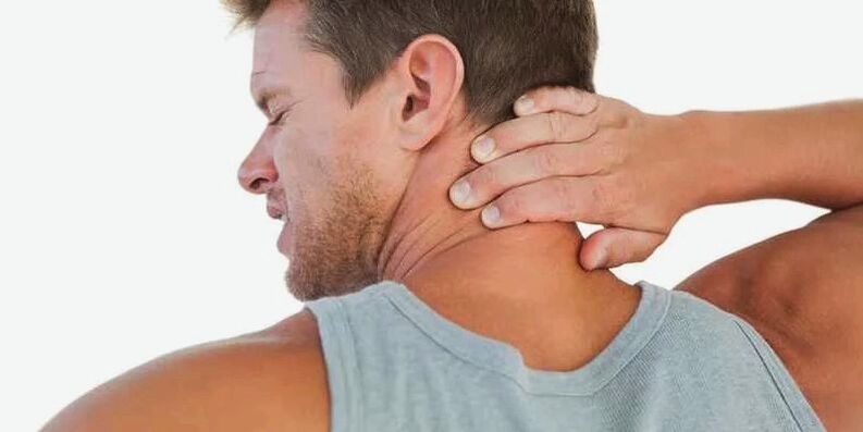 El dolor en el cuello indica compresión de las raíces nerviosas en la región cervical.